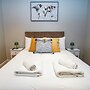 E2M Wisteria House Heathrow Free Parking