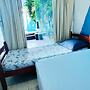 HOSTEL PE NA PRAIA ITANHAÉM