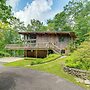 Cedar Mountain Cabin, 2 Mi to Dupont State Forest!