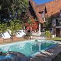 Natureza-piscina-lareira-Brazilan Corner