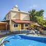 Tropical Beach Villa