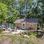 Riverfront Cottage Near Rock Island State Park