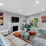 Fulton I by Avantstay Modern Haven in Downtown