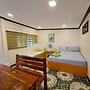 Tambayan Rooms & Cottages