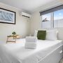 Lovely 3br2ba w Wifi Parking in Central Location