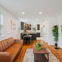Modern Colonial House 5m to DC DCA Cozysuites