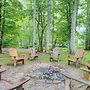 Suches Creekside Cottage w/ Deck & BBQ Grill!