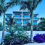 Apartment Condominium Grace Bay Beach