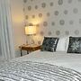 Fully Furnished 3 Bedroom House In in Pentagon Park Bloemfontein