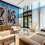 Amazing City View Condo at Miami