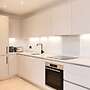 The South Wimbledon Escape - Lovely 3bdr With Balcony