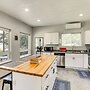 Frankston Vacation Rental: Walk to Lake Palestine!