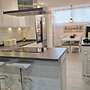 Luxurious Three Bedroom Duplex Apt Close to Beach