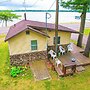 Wisconsin Lakeside Cottage w/ Deck, Views