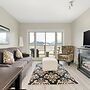 Lakefront Lux 2BR Symphony Of Comfort