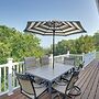 Family-friendly Lakeview Cottage w/ Deck & View