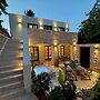 Vetus Vicinato Luxury Homes
