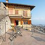 Casa Angiolina Lake Mountain View