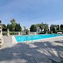 Paradiso Al Mare Shared Pool