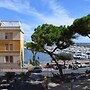 Sunrise Apartment Seaview