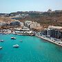 Modern Beach Apartment With Fantastic Sea Views