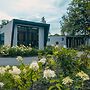 Modern Chalet Only 2 km of the Efteling