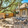 Bryan Home w/ Yard & Deck ~ 4 Mi to Aggieland