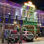 Shri Anand Hotel Berinag