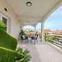 Luxury apt Near Beach w big Terrace and sea View