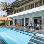 Villa Verona by Hireavilla 6BR With Pool in Parra