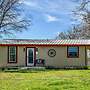 Wagon Wheel Cottage Couples Getaway in the Country