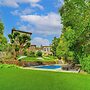 Carolwood - Modern Tuscan Villa With Rolling Lawns and Loggia in Holmb