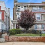 Elegant 5br Townhome In Prime Location 5 Bedroom Townhouse by RedAwnin