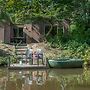 Restyled Bungalow on the Water With its own Rowing Boat, in a Holiday 