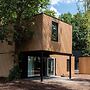 Detached Villa With two Bathrooms, on a Holiday Park in a Green Enviro
