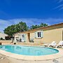 Spacious Holiday Home in Aigues Vives