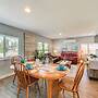 Pet-friendly Moclips Home: Walk to Mocrocks Beach!