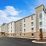 WoodSpring Suites Richmond Airport