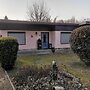 Doppelbungalow am Schwarzen See, Schwarz