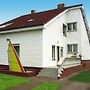 Comfortable House by the Lake, Insko