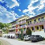Hotel Toba Shanda By Helocus