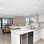 Bayfront Townhouse Located In The Lush Tropical Setting Of Rock Harbor