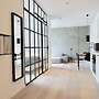 Cool 1-bed w new Yorker Vibes and Private Terrace
