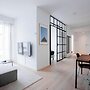 Cool 1-bed w new Yorker Vibes and Private Terrace