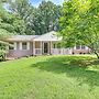 Family-friendly Home w/ Grill: 15 Mi to Baltimore!