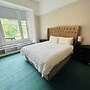 Burnock Lodge - Donnini Apartments