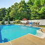 Pool, Yard & Game Room: Family Home in Kunkletown