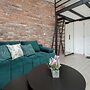 Cozy Studio in Łódź by Renters