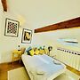 One bedroom flat near train station