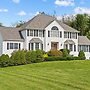 Enchanting Paradise With Pool & Hot Tub 4 Bedroom Home by RedAwning